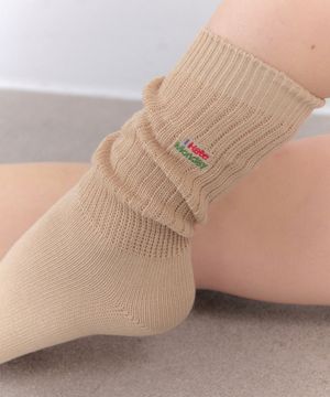 [IHM26SS35] 슬라우치 로고 삭스 베이지