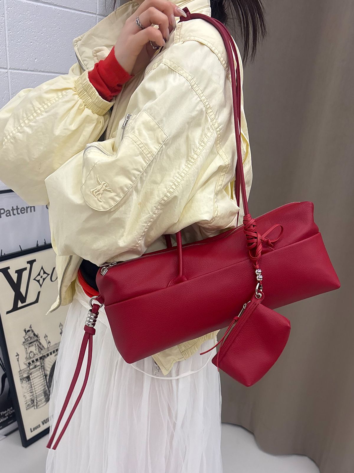 던팩토리(DAWN FACTORY) MARTIN BAG LARGE COW LEATHER RED 마틴백 라지 소가죽 레드