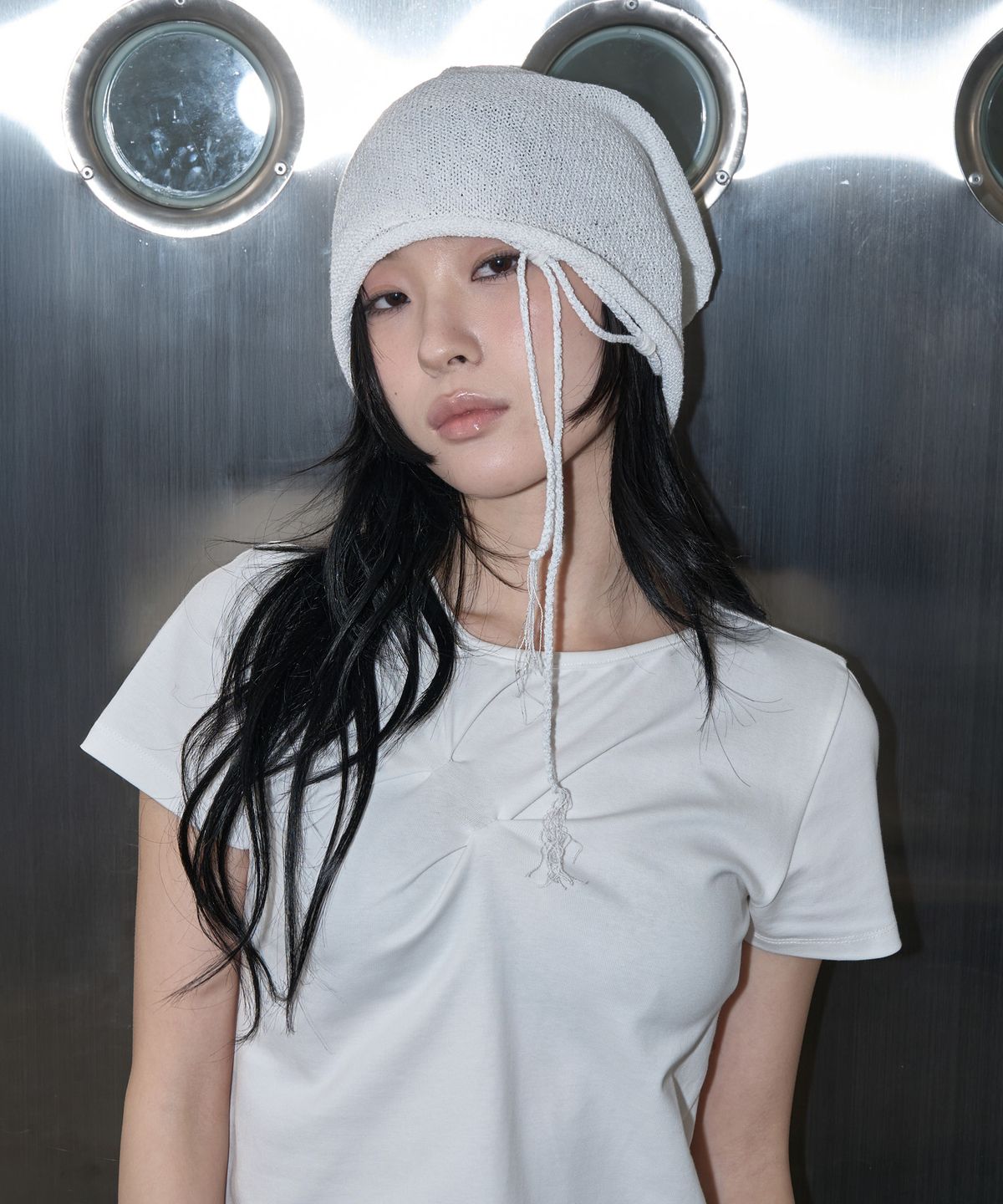 지제뮤지엄(ZIZEMUSEUM) LONG STRING MESH BEANIE (WHITE)