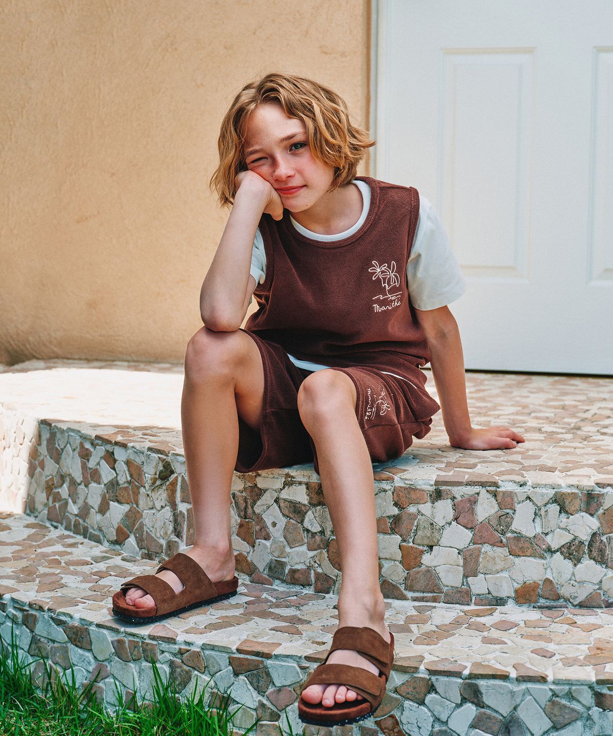 마리떼 키즈(MARITHÉ KIDS) KIDS TERRY SLEEVELESS+PANTS SET-UP brown