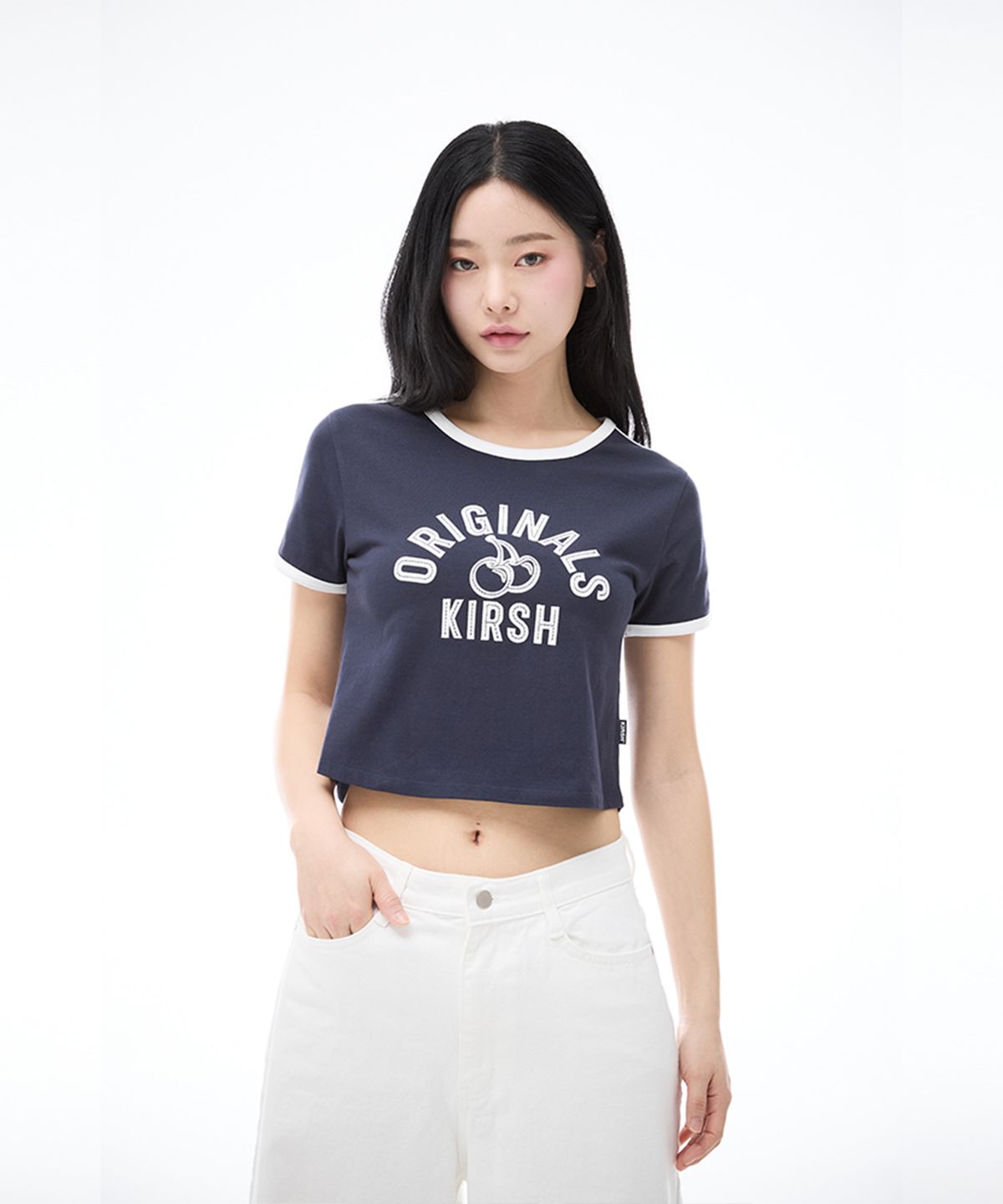 키르시(KIRSH) 아치 체리 배색 아플리케 티셔츠 [다크 네이비]