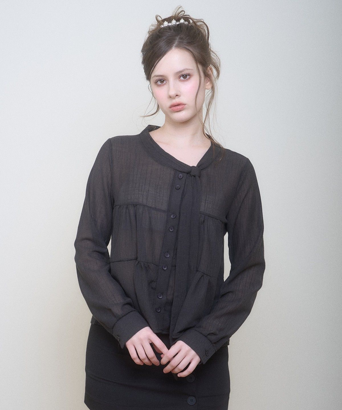 벨리아르(BELLIALEU) CELINE RIBBON BLOUSE BLACK