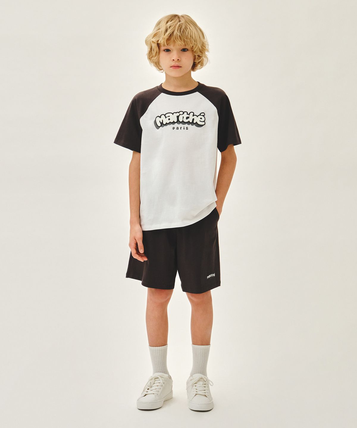 마리떼 키즈(MARITHÉ KIDS) KIDS RAGLAN TEE+SHORTS SET-UP charcoal