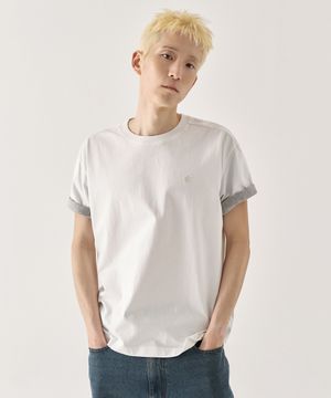 [크롭] 배색 롤업 크롭 반팔 티셔츠_화이트