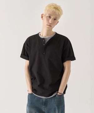 [크롭] 스트라이프 레이어드 헨리넥 반팔 티셔츠_블랙