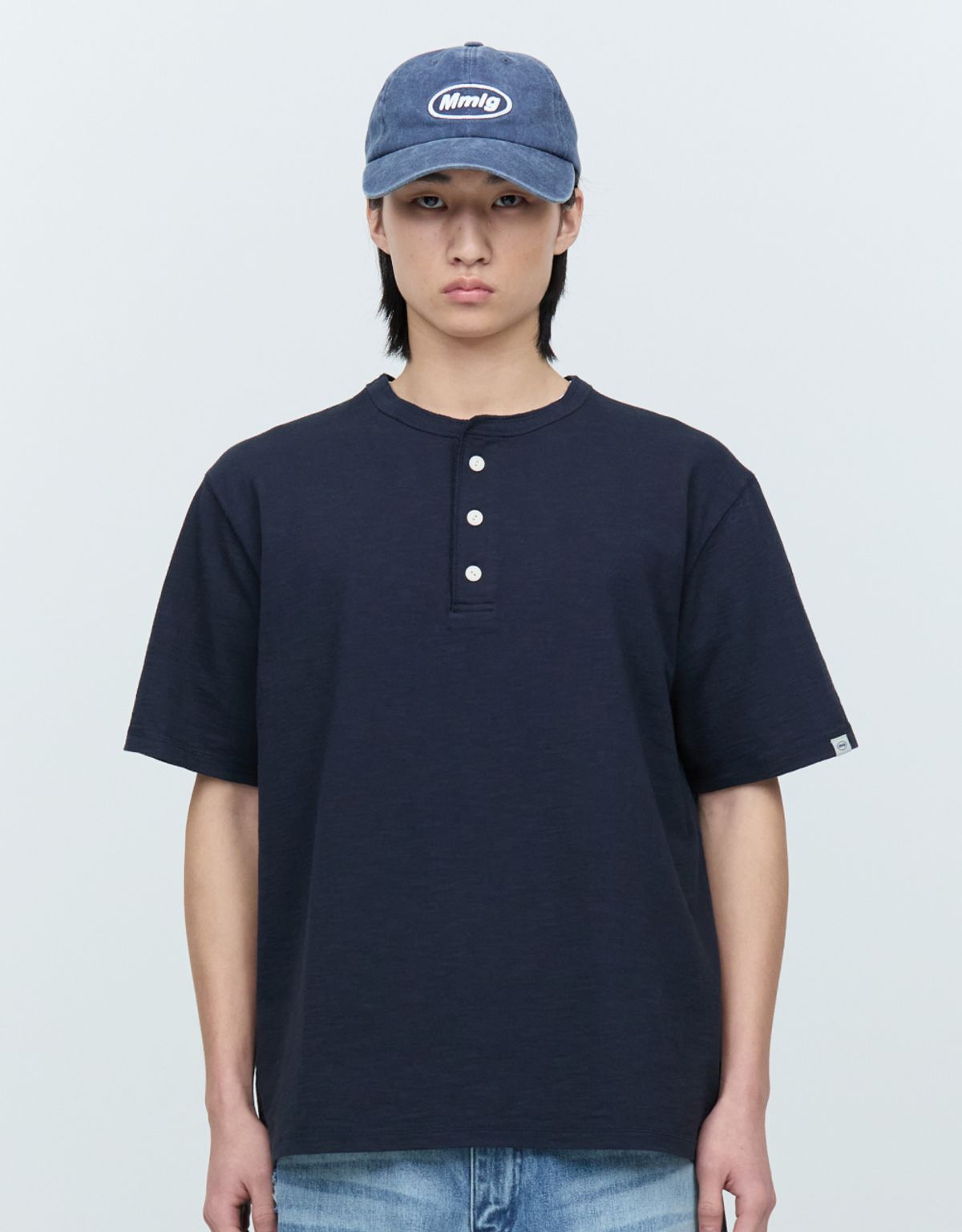 엠엠엘지(MMLG) MMLG HENLEY NECK HF-T (AUTHENTIC NAVY)