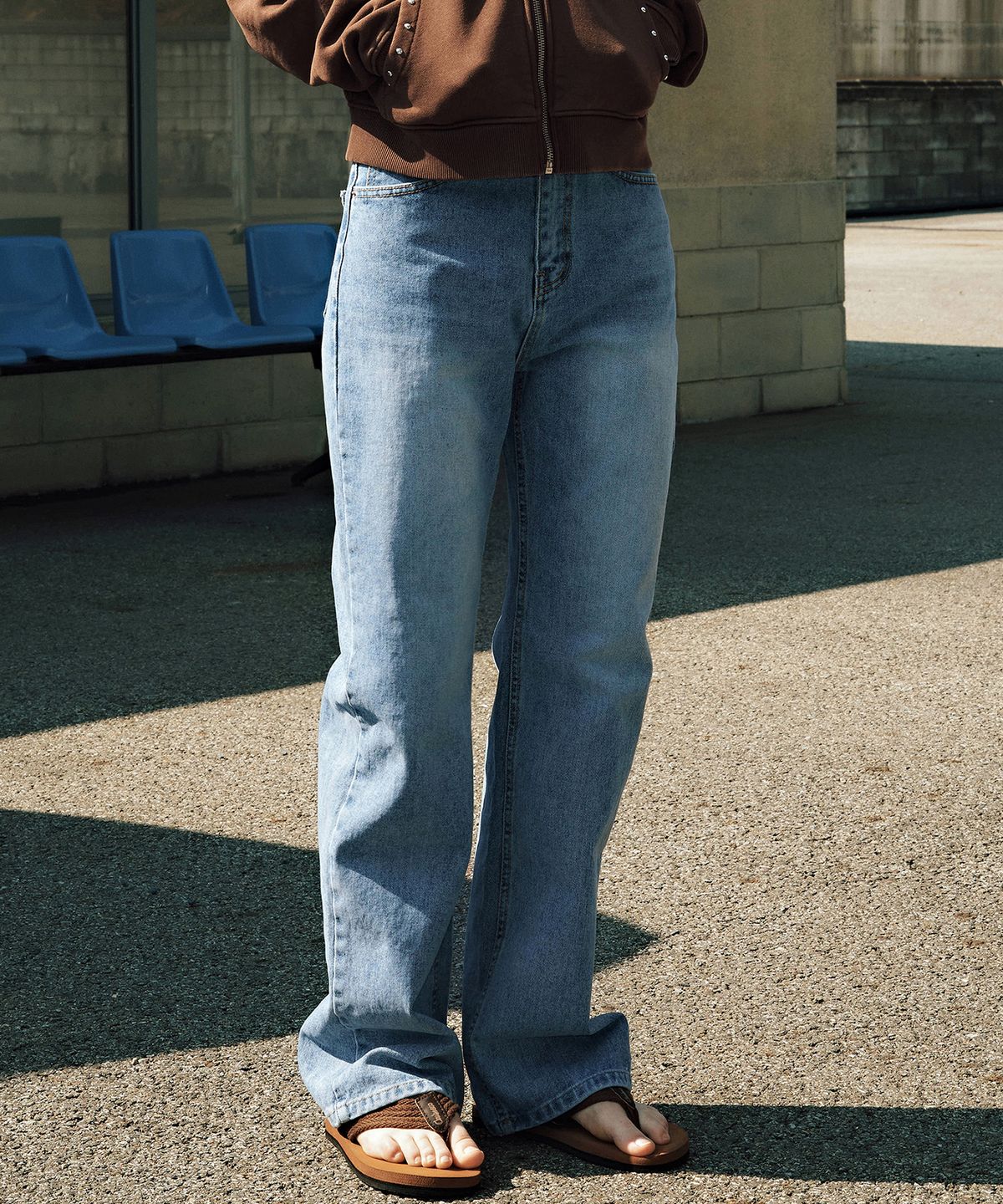 로에일(LOEIL) LW250 Street light washing denim pants