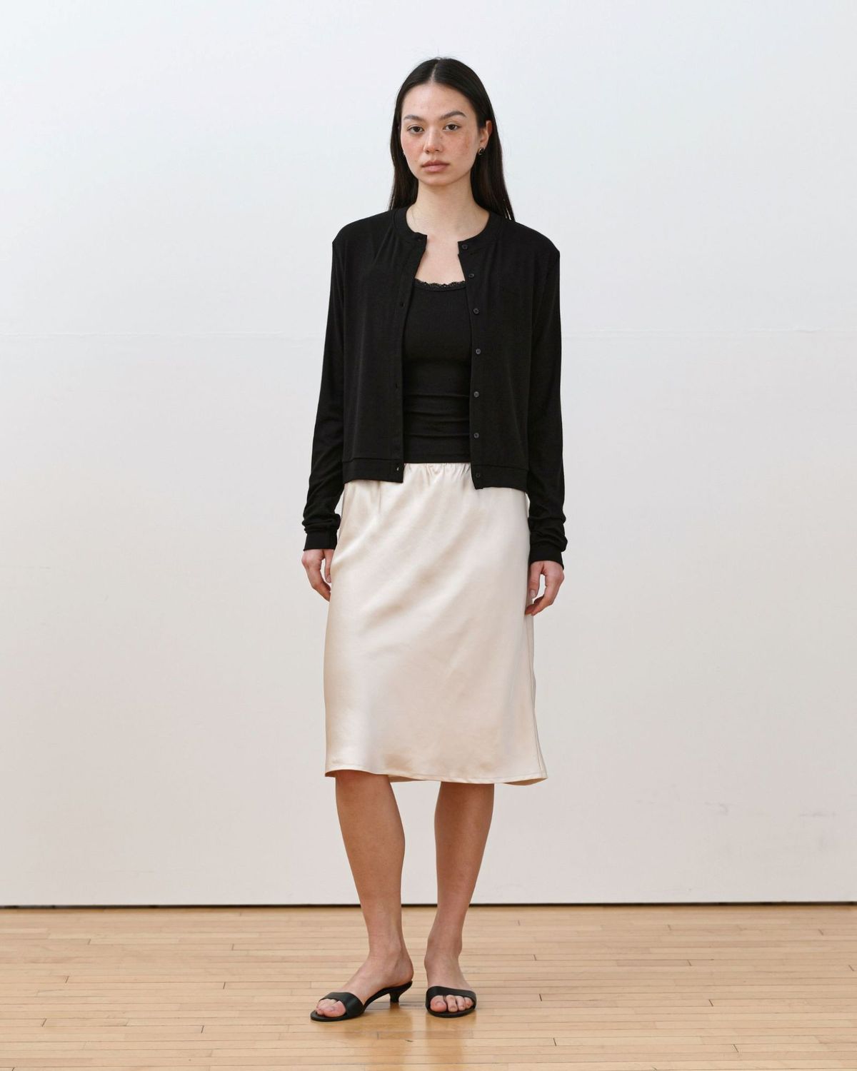 무아르무스(MUARMUS) Aimi Half Band Skirt [Beige]