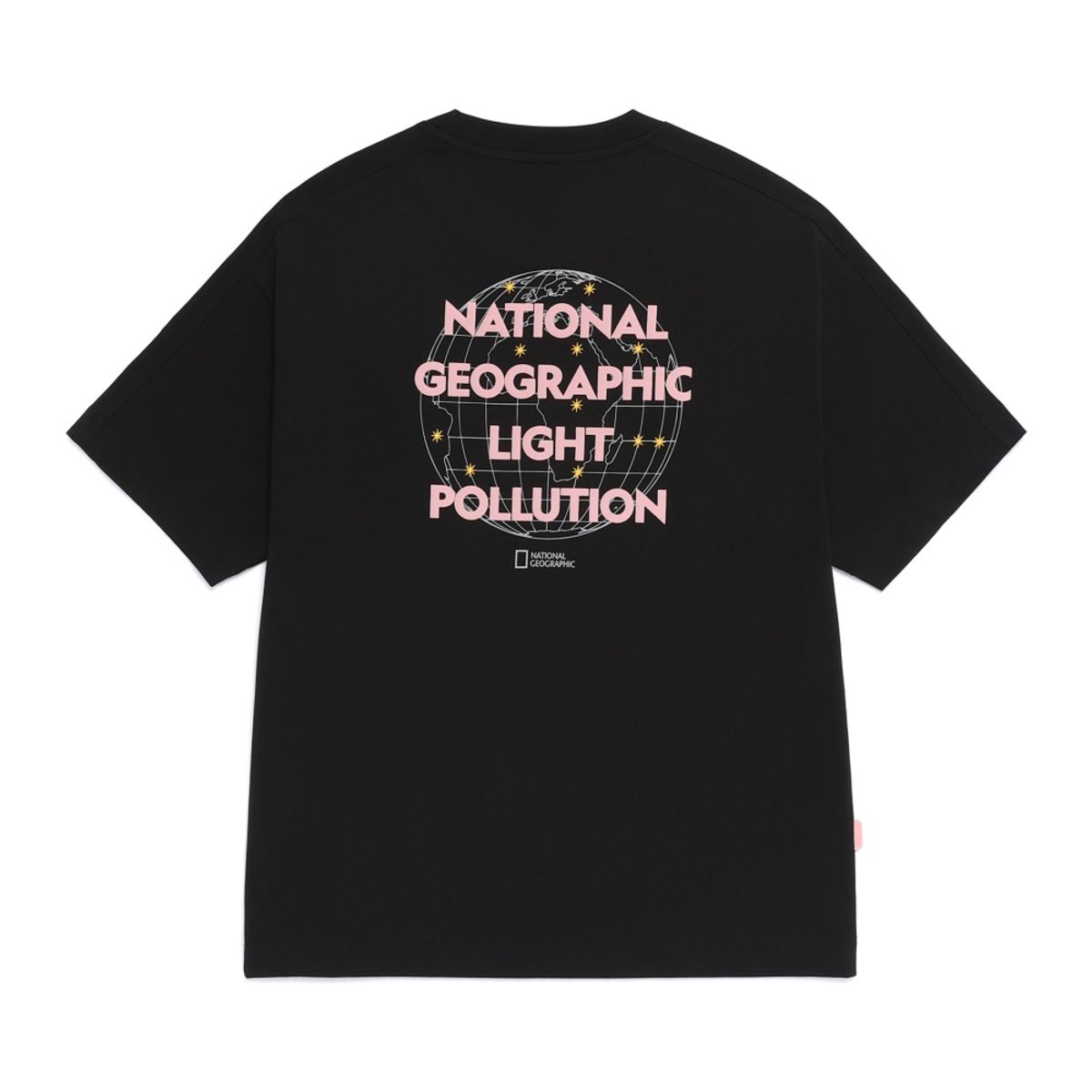 내셔널지오그래픽(NATIONALGEOGRAPHIC) N262UTS972 캐스터 그래픽 반팔 티셔츠 BLACK