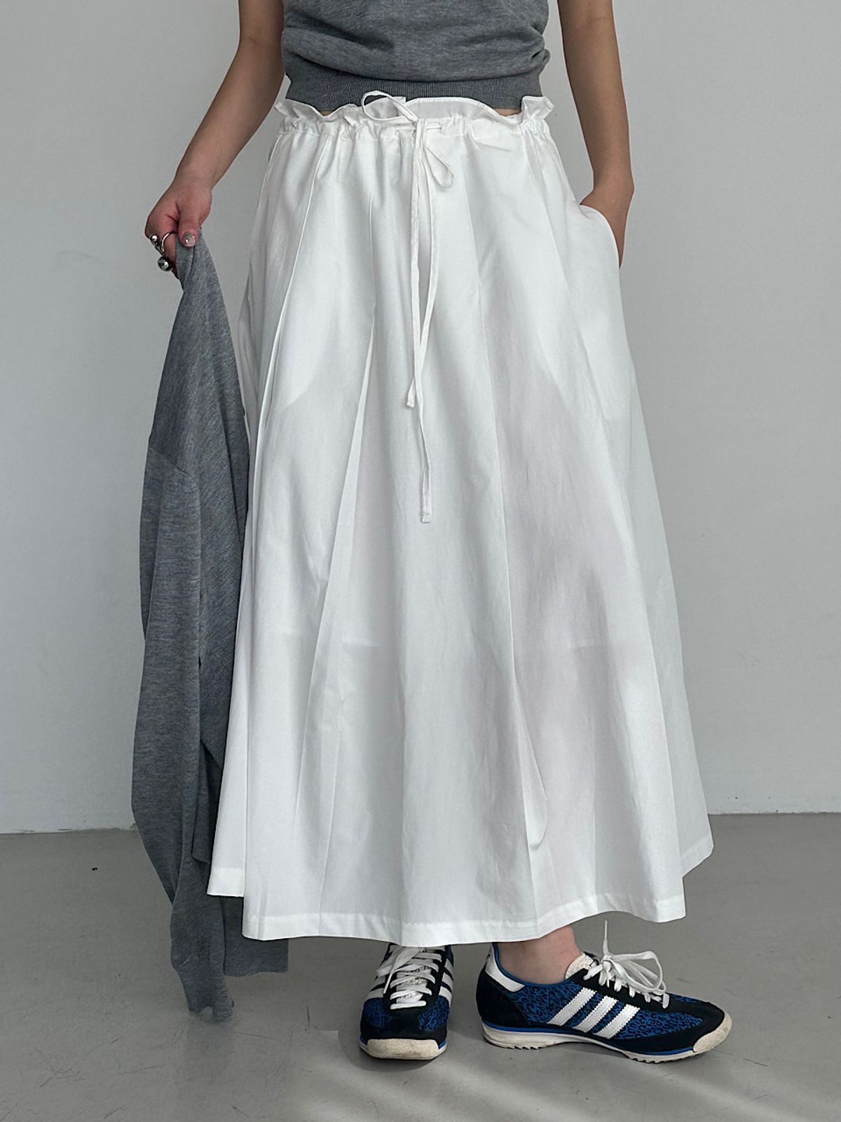 아포엠(APOEM) Waist Strap Skirt (2C)