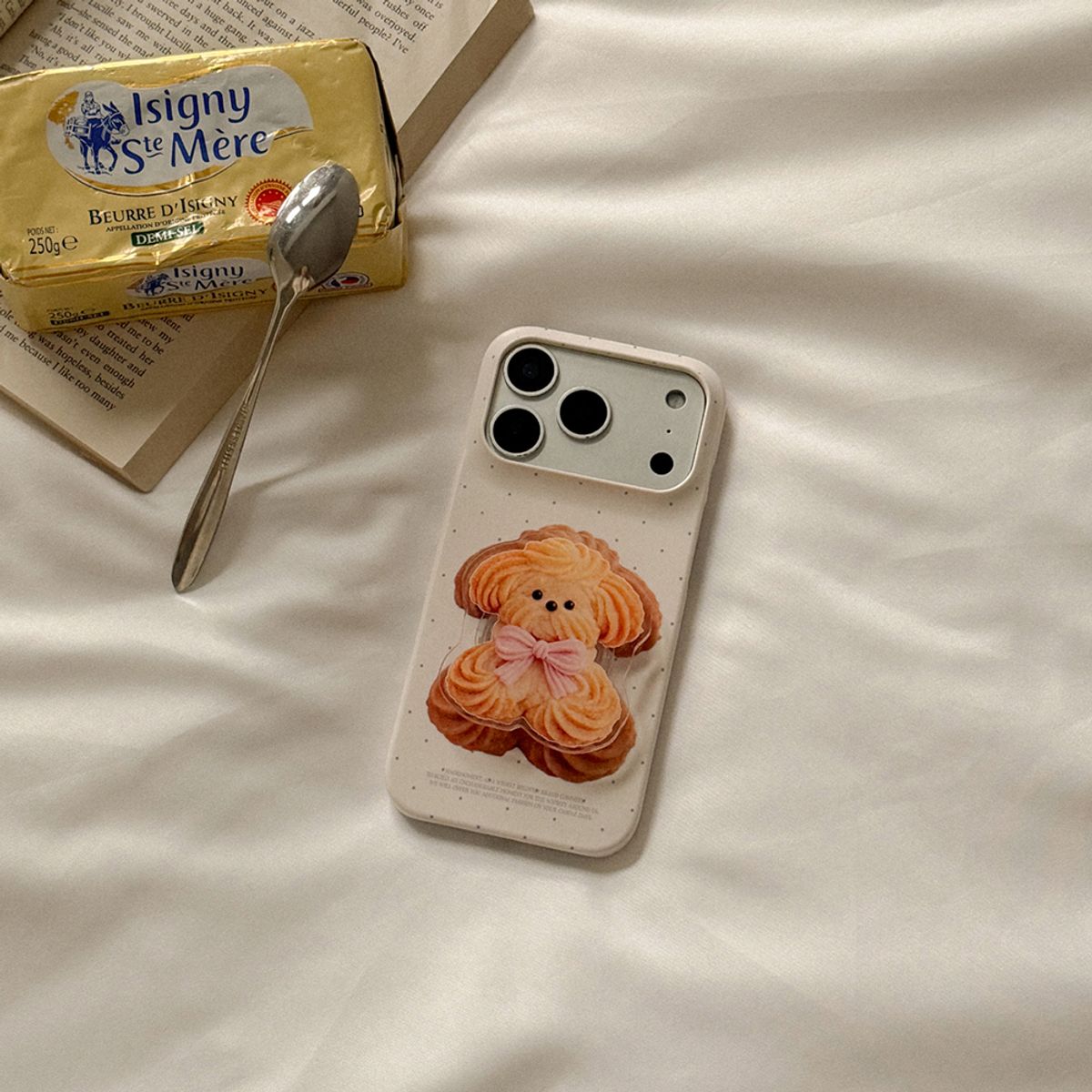 메이드모먼(MADEMOMENT) butter cookie puppy 디자인 [하드 폰케이스]