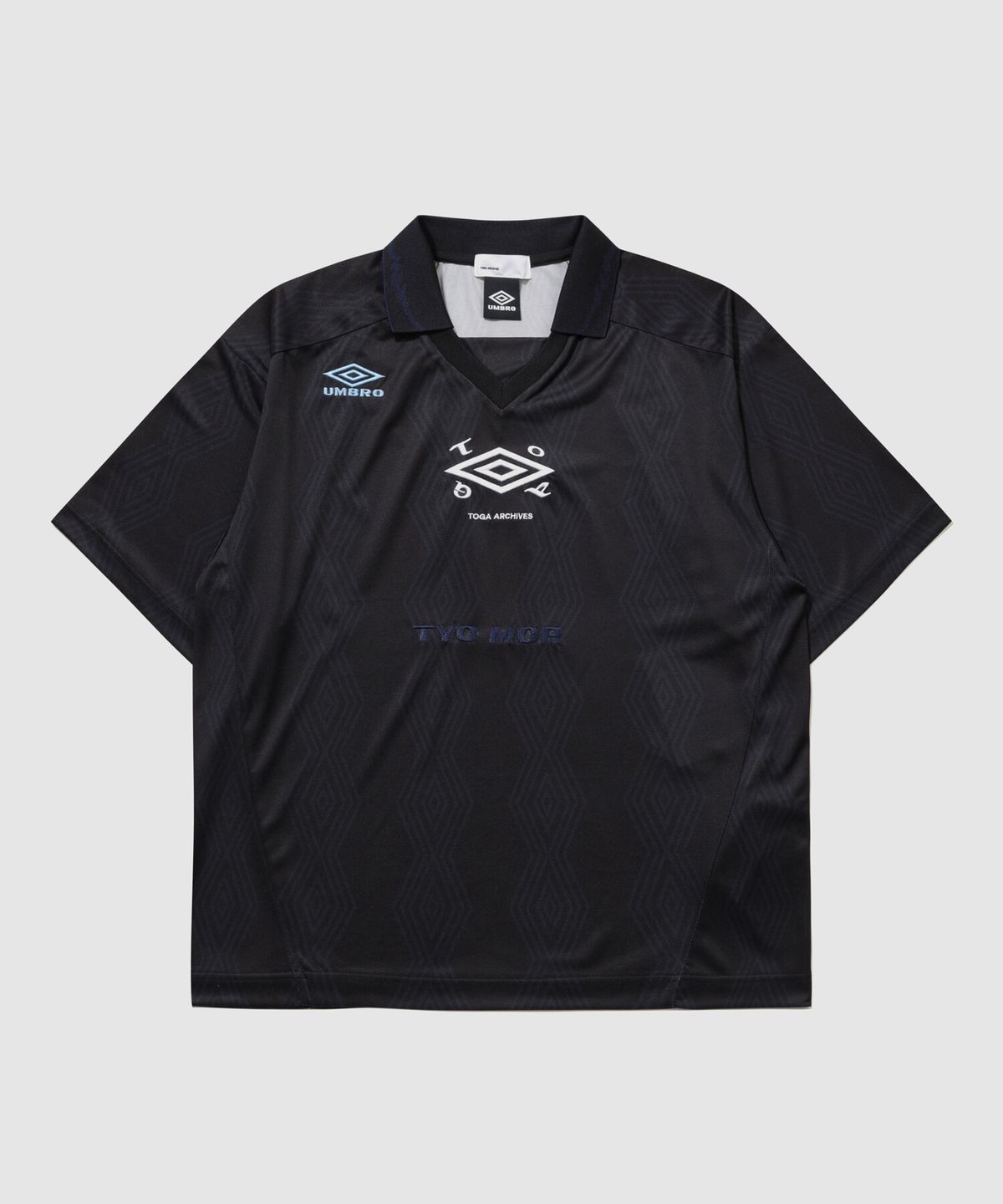 엄브로(UMBRO) [UMB X TOGA] 반팔 게임 셔츠 블랙 UR111ORJ21