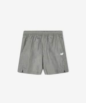 NBNVG2W412 / WOMEN 에센셜 경량 우븐 4부 쇼츠 (GLOSSY GRAY)