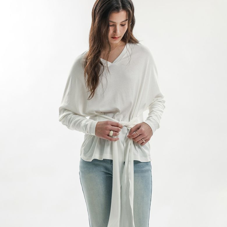 WD_Soft drape v-neck top_WHITE