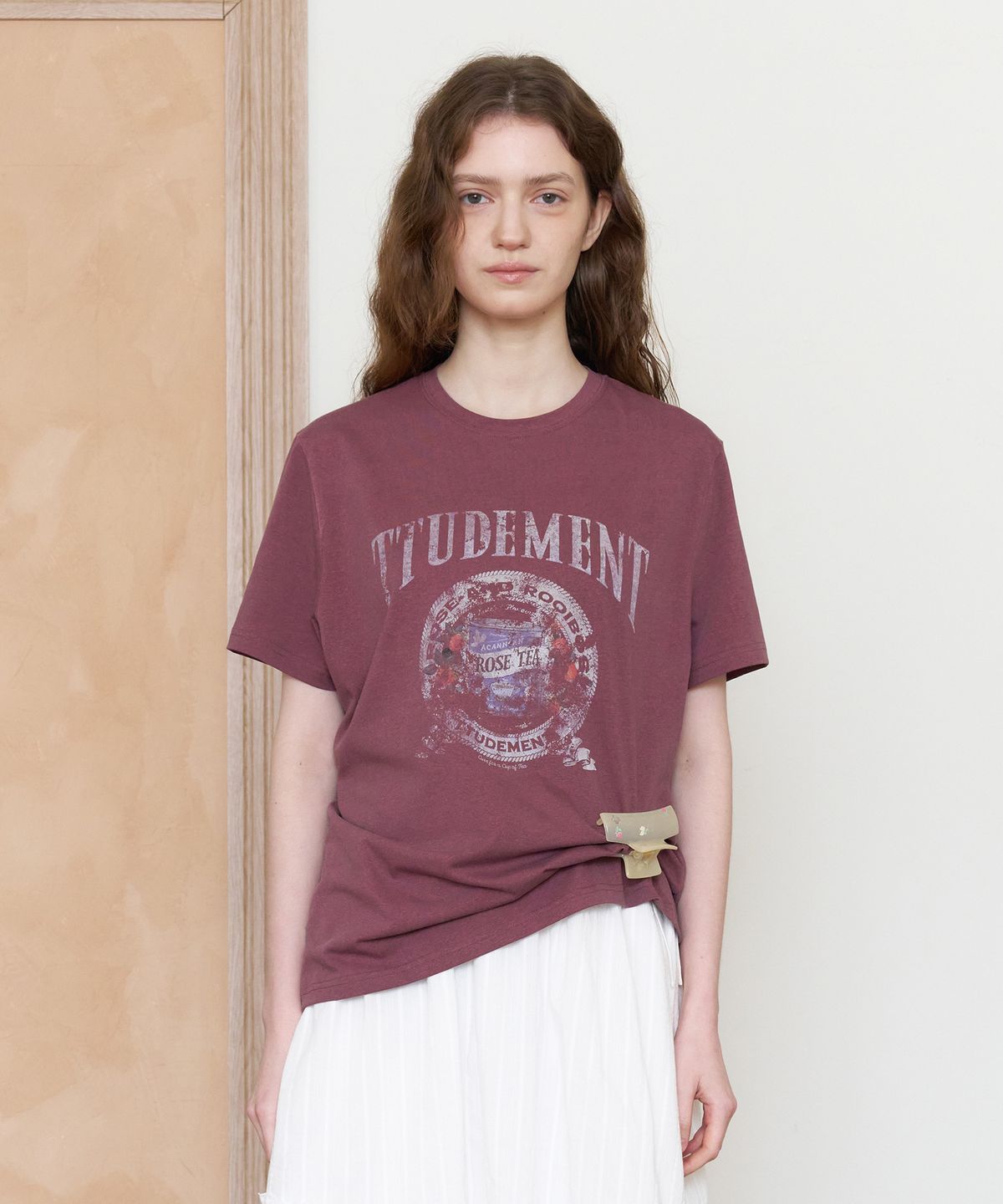 튜드먼트(TTUDEMENT) TEA CAN GRAPHIC T-SHIRT_WINE