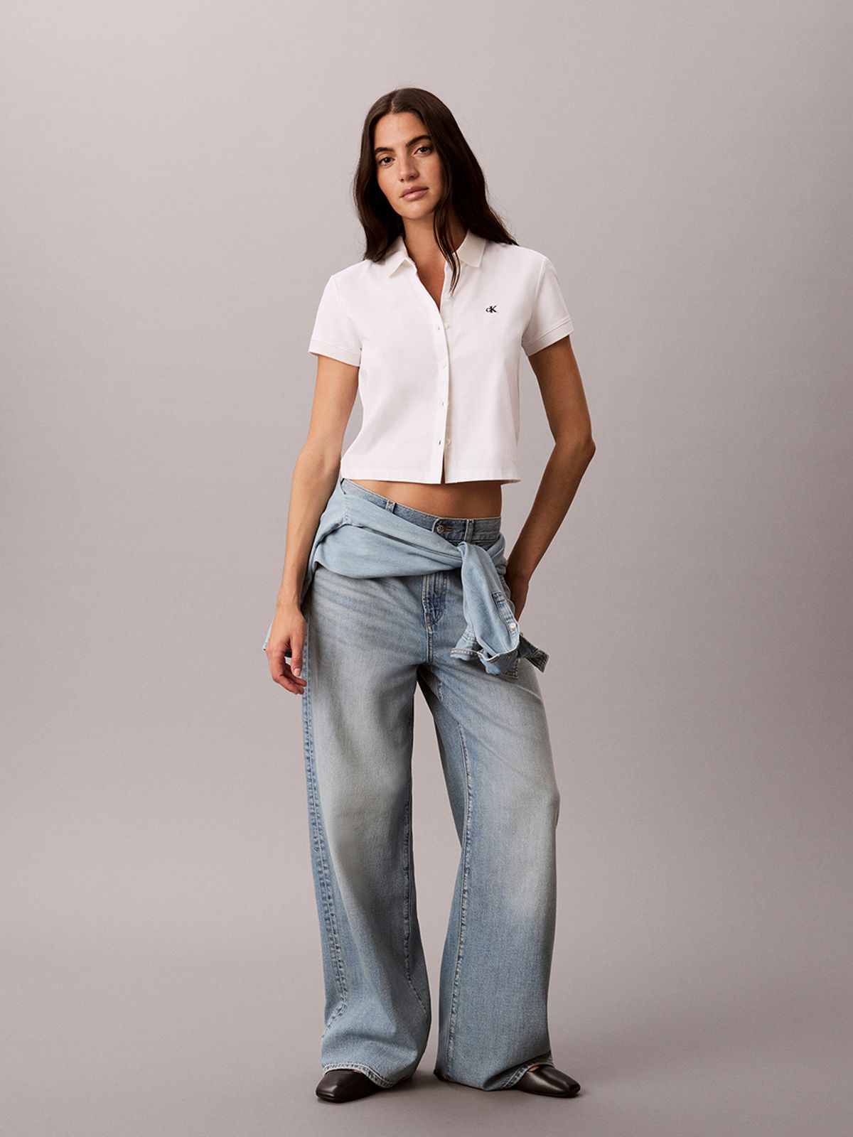 캘빈클라인 진(CALVIN KLEIN JEANS) 여성 쿨링 저지 크롭드 폴로 반팔 티셔츠 47G216G YAF