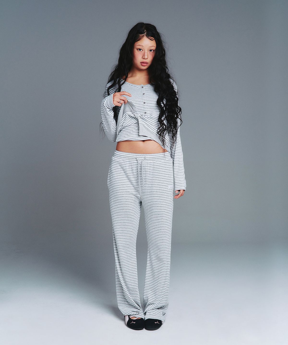 아메스 월드와이드(AMES-WORLDWIDE) CLASSIC BOOT CUT LEGGINGS PANTS GREY
