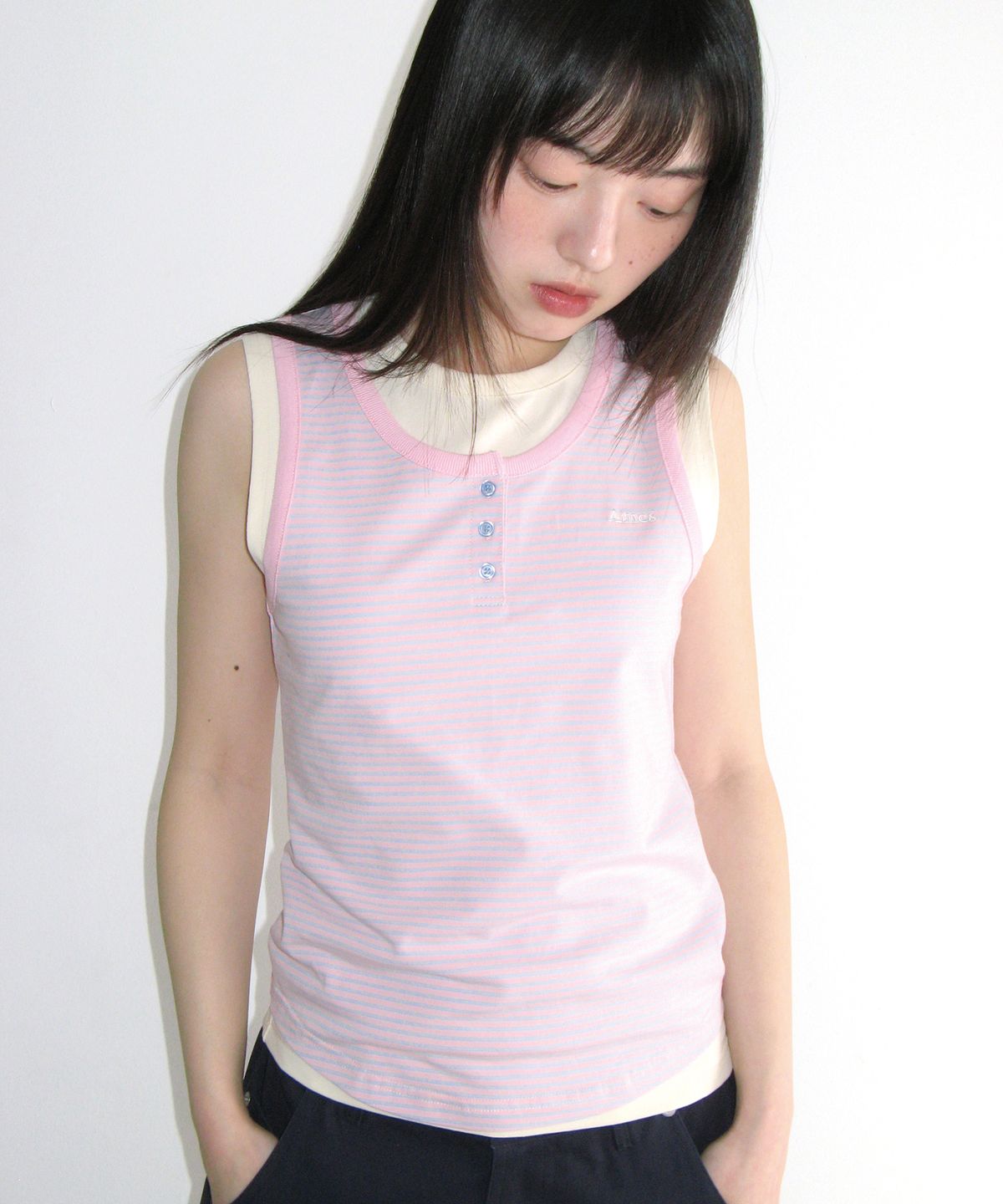 아메스 월드와이드(AMES-WORLDWIDE) LAYERED BUTTON SLEEVELESS PINK