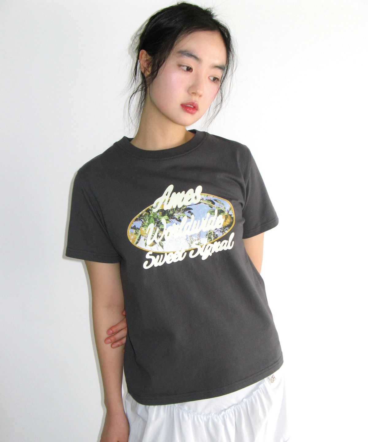 아메스 월드와이드(AMES-WORLDWIDE) PALM TREE OVAL TEE CHARCOAL