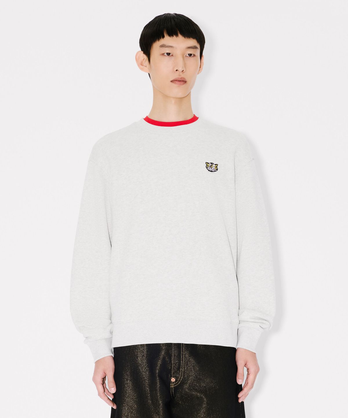 겐조(KENZO) 남성 겐조 와일드 타이거 그레이 클래식 스웻셔츠_K265AMW306LGX
