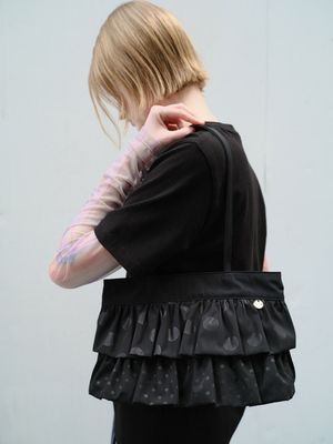 Dotty Shoulder in Black UF6SB123-10