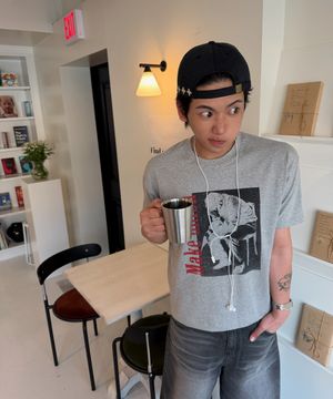 Trouble Half T-Shirts Gray