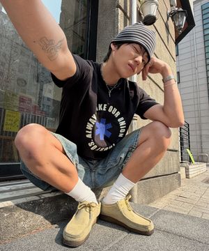 Lettering Circle Half T-Shirts Black