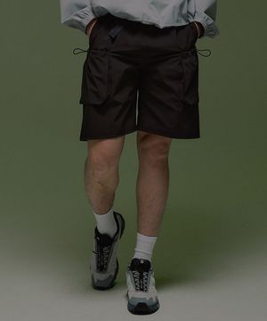 버클 드로우 카고 포켓 쇼츠 블랙