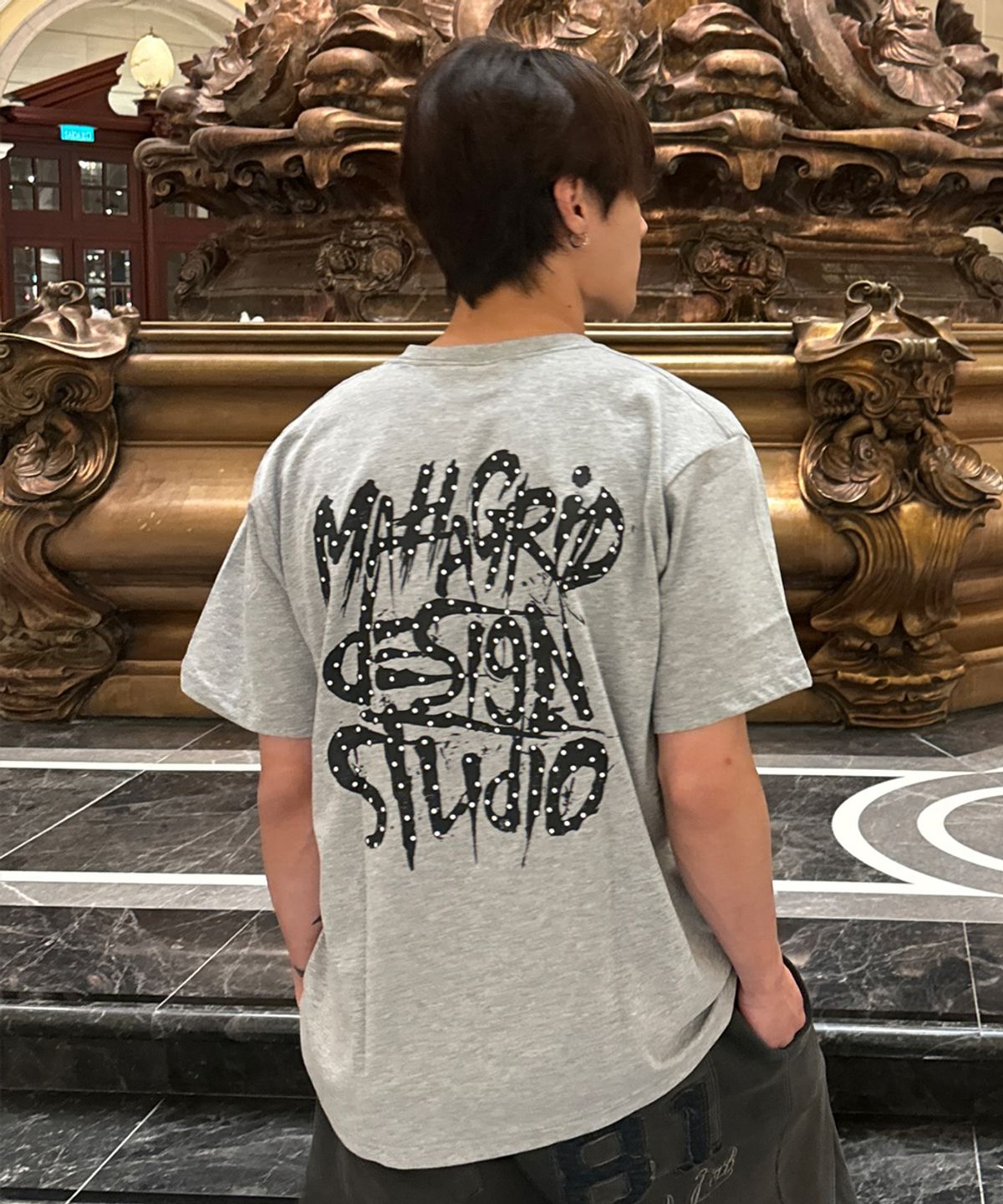 마하그리드(MAHAGRID) DOT SLASH LOGO TEE GREY(MG2GMMT522A)