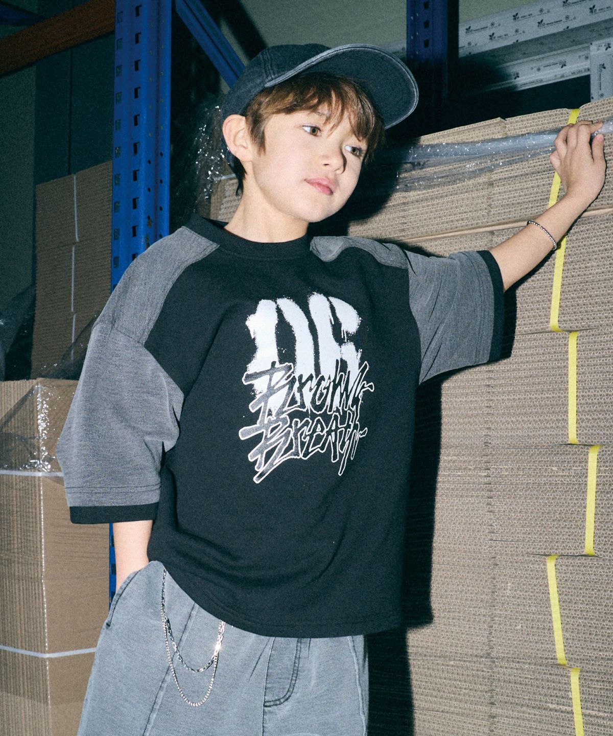 브라운브레스 키즈(BROWNBREATH KIDS) KIDS TAG JERSEY DENIM MIX TEE - BLACK