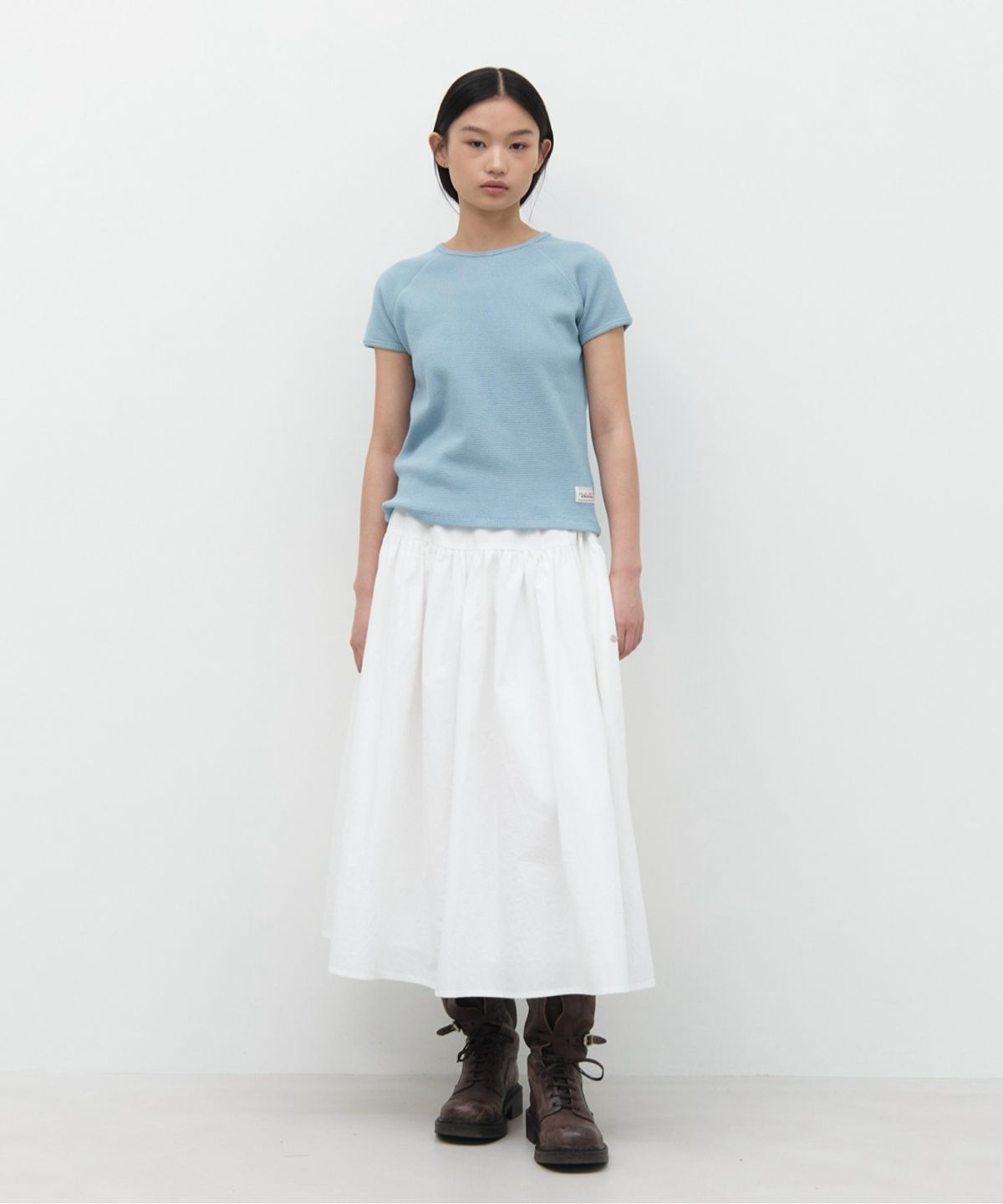 지비에이치 어패럴(GBH APPAREL) SIDE DRAWSTRING FLARE SKIRT / WHITE
