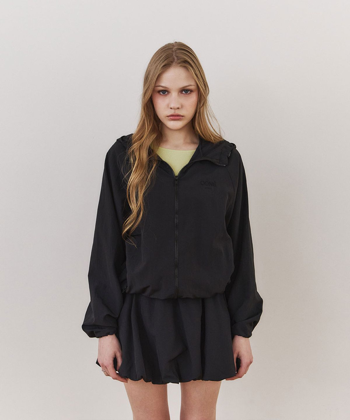 우네(OONE) Sheer Hooded Wind Jacket_Black