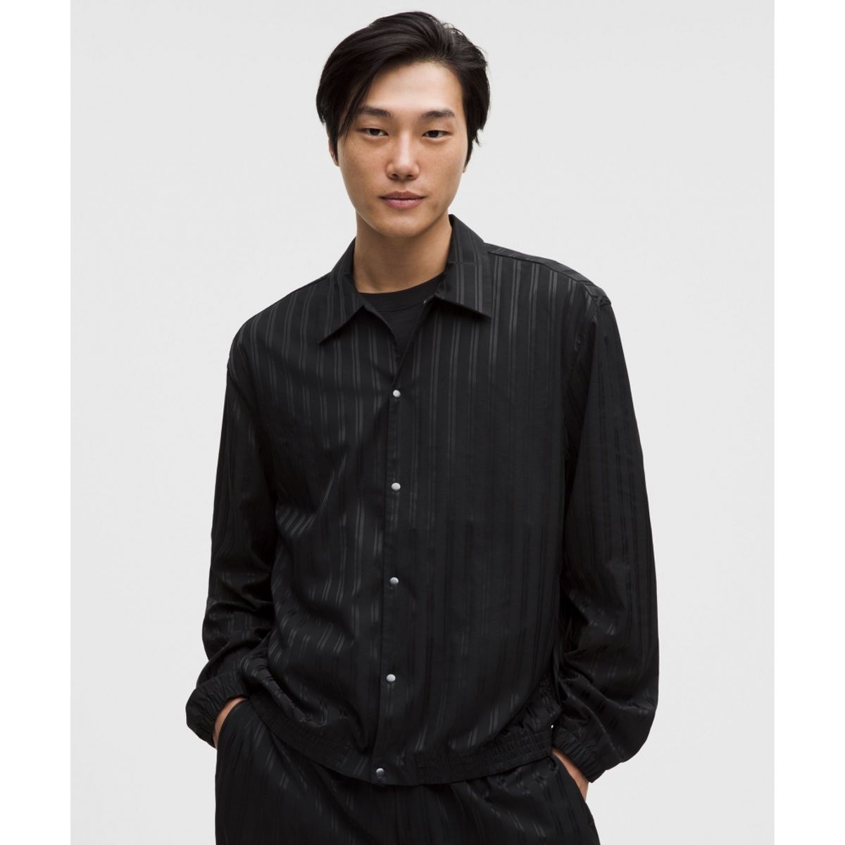 룰루레몬(LULULEMON) 새틴 스트라이프 코치스 재킷  IMTB