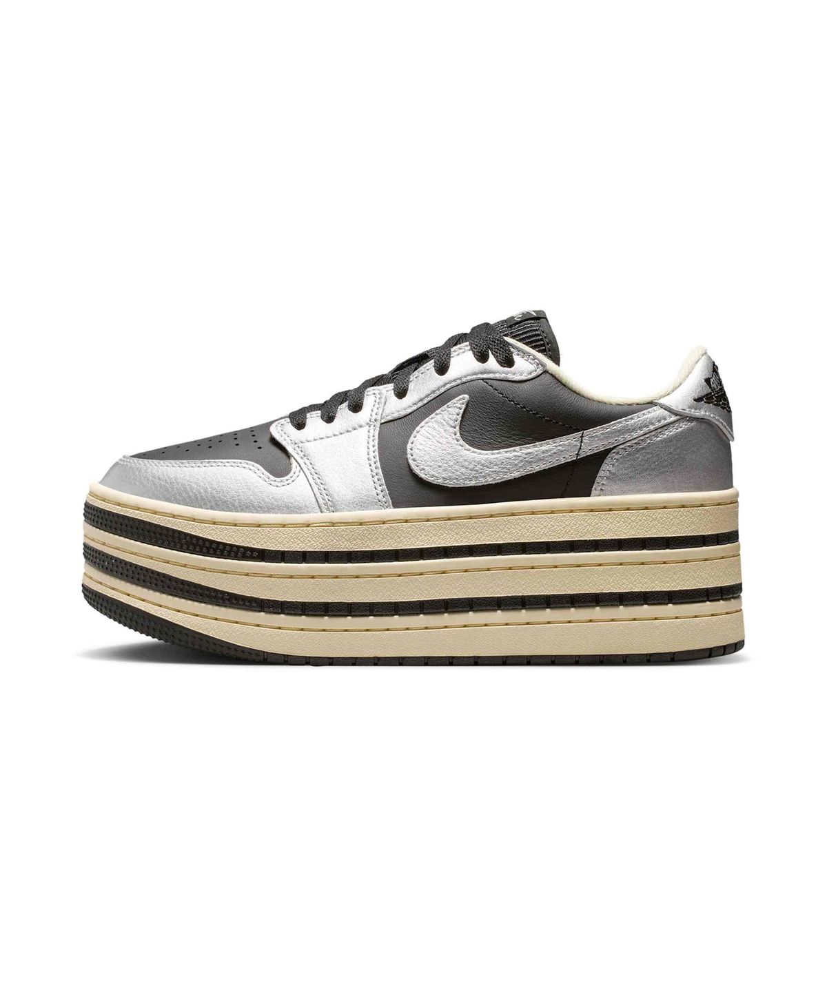 나이키(NIKE) 에어 조던 1 트리플 스택 W - 메탈릭 실버:모슬린:블랙 / HV8288-001