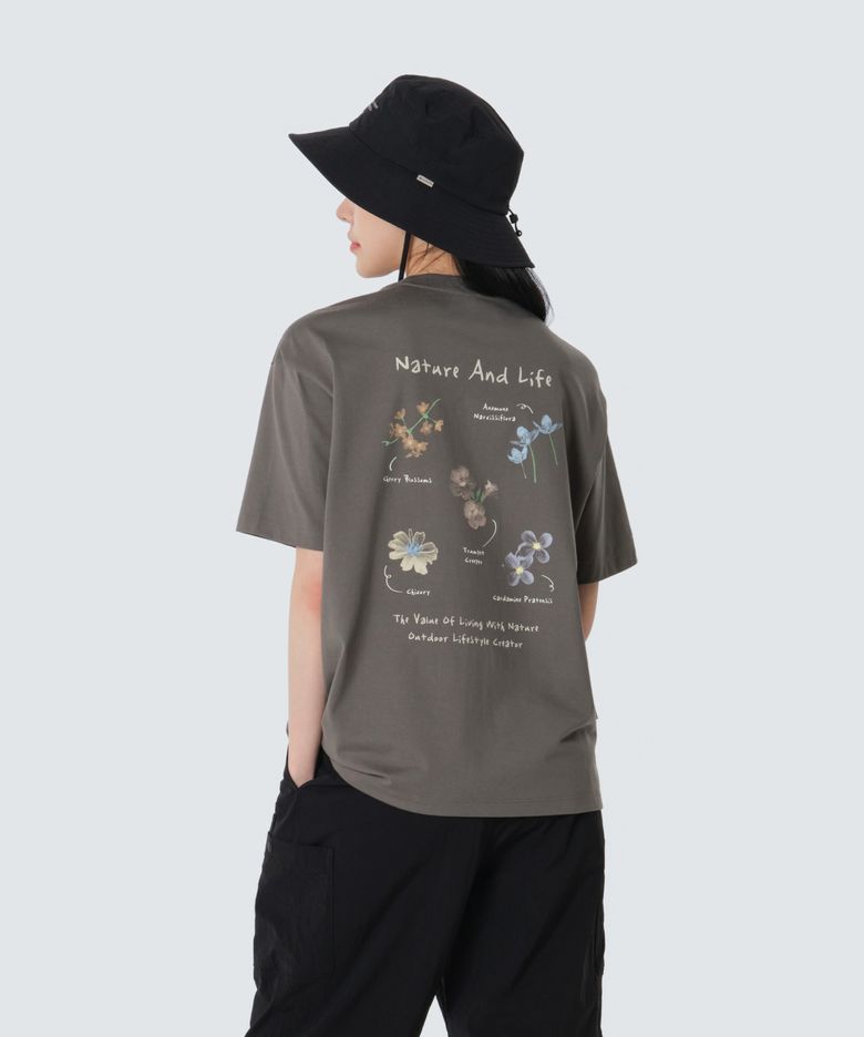 코튼 여성 플라워 그래픽 반팔 티셔츠 (S26MWFTS67) Dark Khaki
