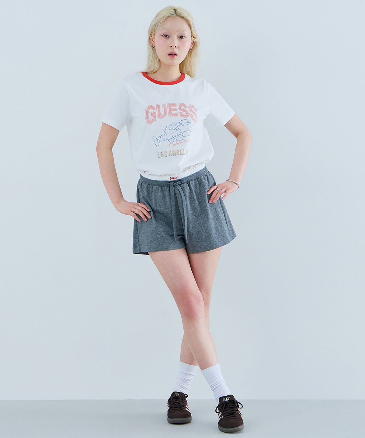 게스(GUESS) 2color 허리 레이스 숏팬츠 OQ2K5460
