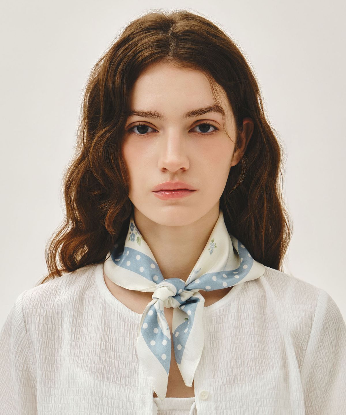마리떼 프랑소와 저버(MARITHÉ + FRANҪOIS GIRBAUD) SUMMER PATTERN SILK SCARF ivory