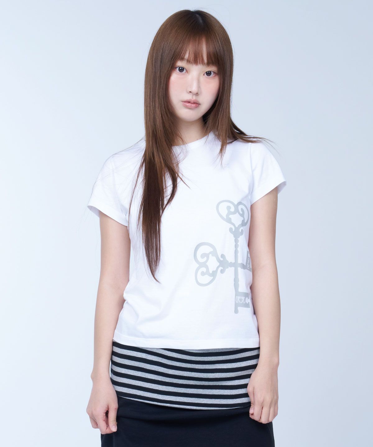 라이라이(LYELYE) Cross key baby tee (white)