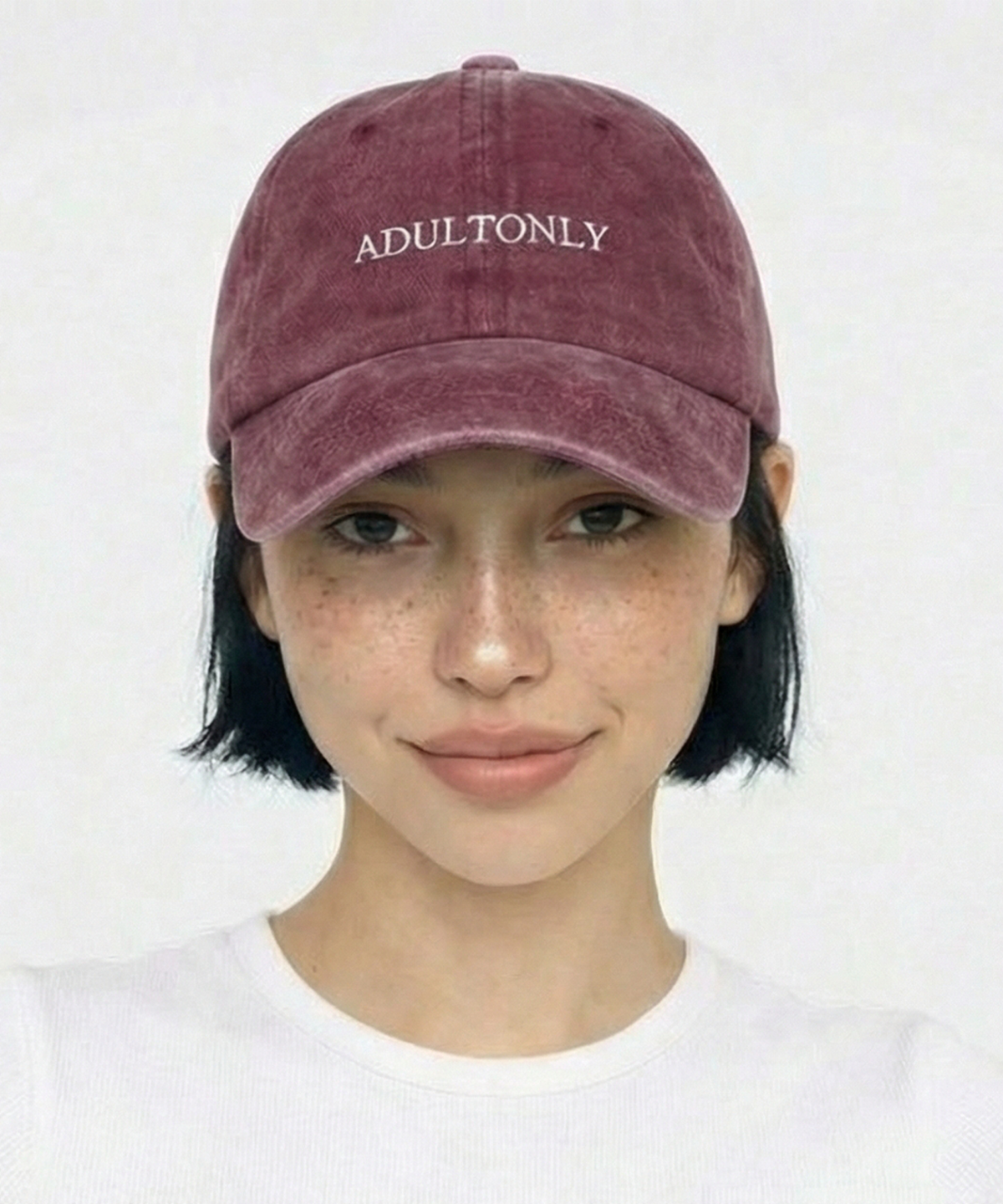 어덜트온리(ADULTONLY) 레터링 로고 피그먼트 볼캡 (버건디)