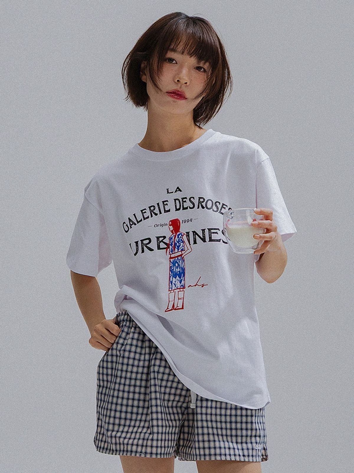 앤하츠(ANNEHEARTS) French Muse Artwork Tee_WHITE