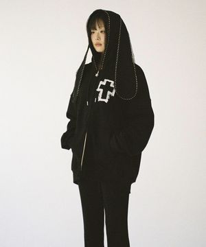 십자가 토끼귀 집업 후드 - 블랙