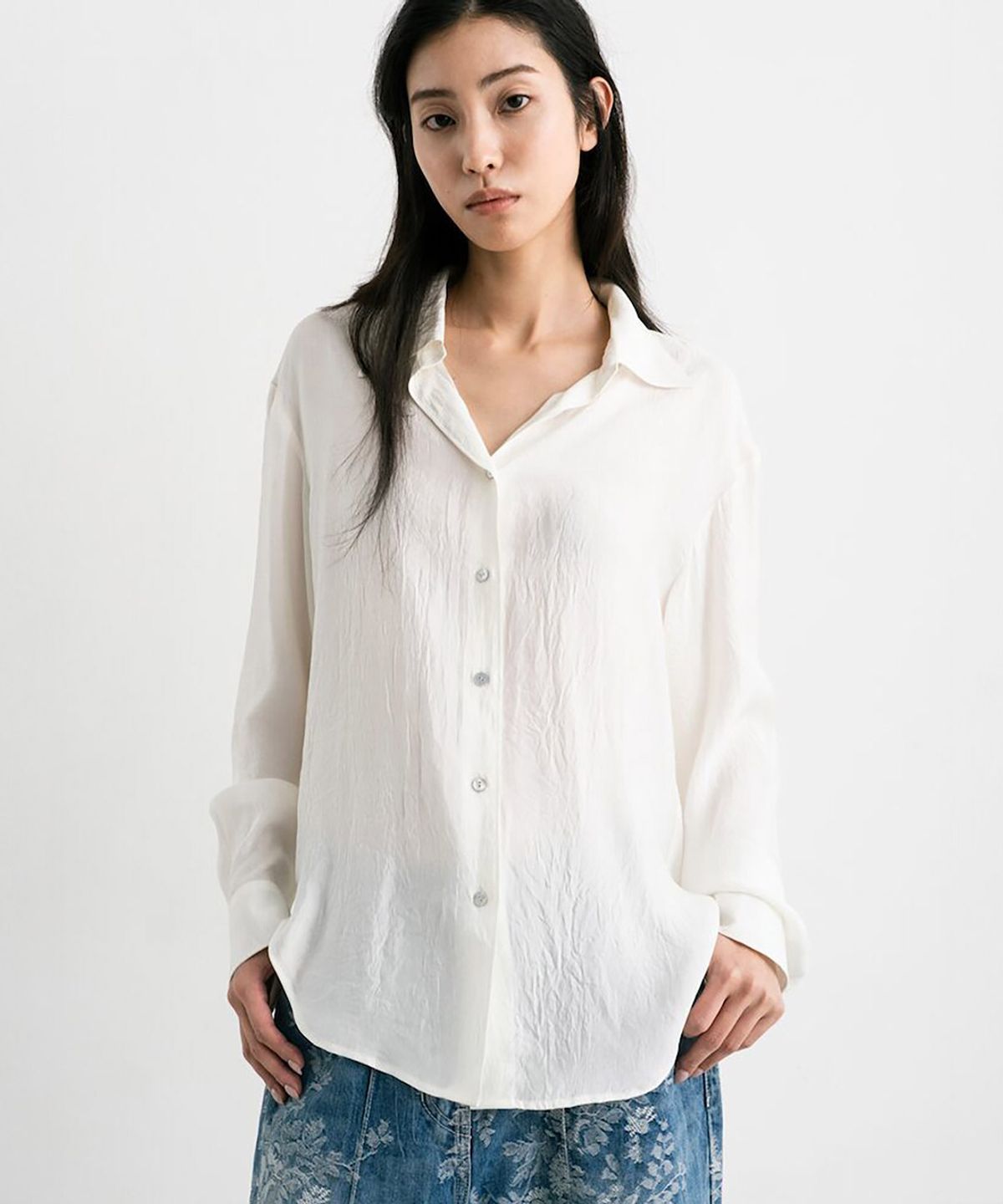 앙개(ANGGAE) Satin Shirts  White