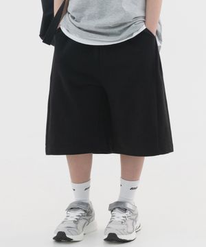 옆주름 버뮤다 스웨트 쇼츠 (블랙)