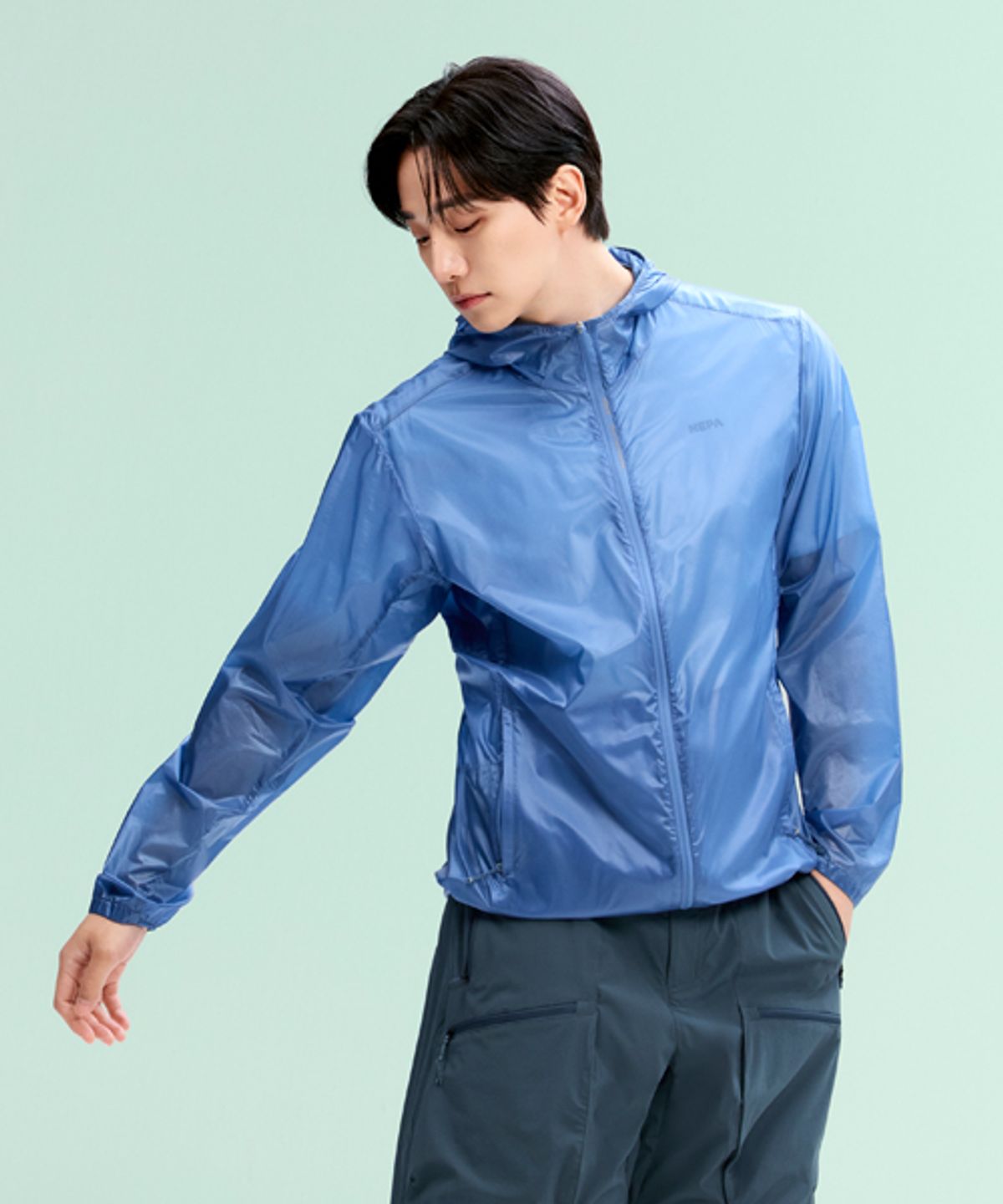 네파(NEPA) 7M30603 남성 퍼텍스 패커블 방풍 자켓