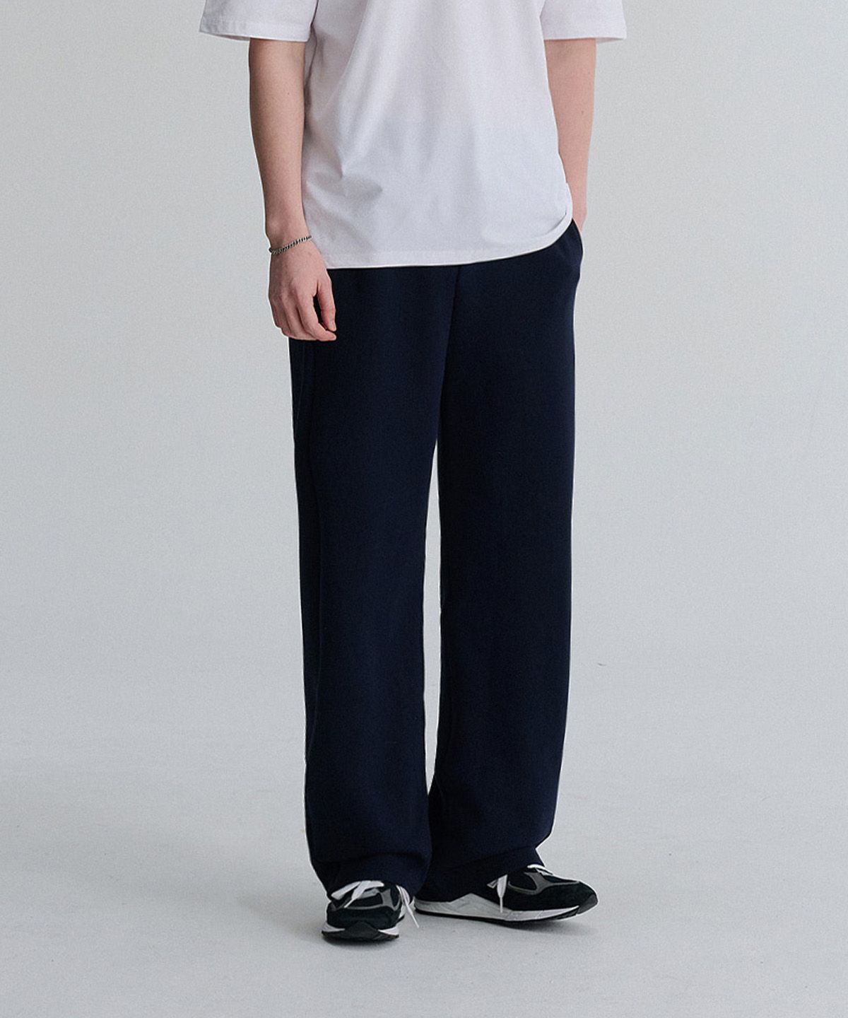 크레드먼스(CREEDMENS) 숏/롱 베이직 와이드 스웨트 팬츠 (Navy)