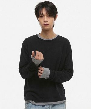 [온플릭xDNSR] 레이어드 보트넥 롱슬리브 블랙/그레이