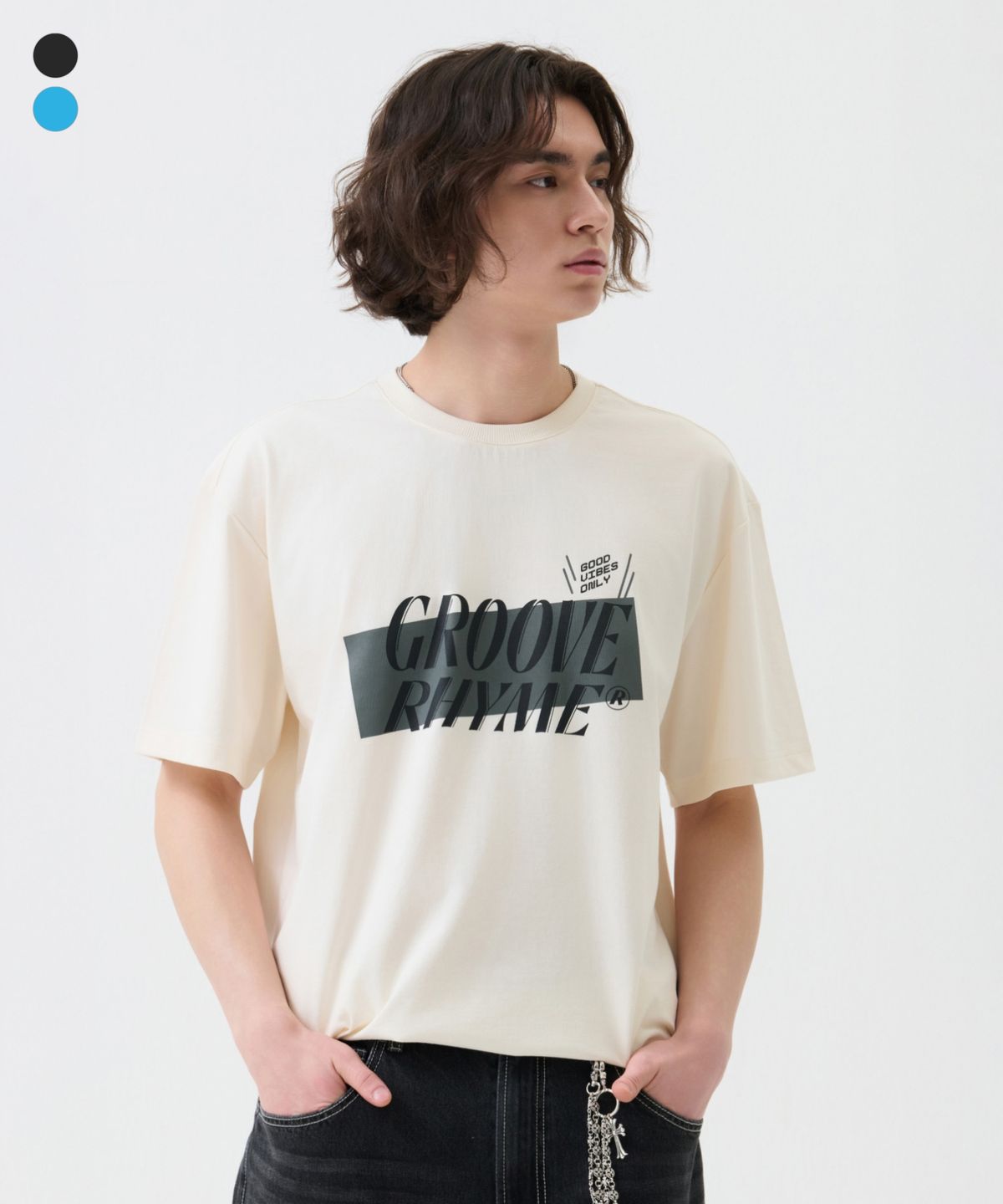 그루브라임(GROOVE RHYME) 굿 바이브 그루브라임 그래픽 반팔 티셔츠 (3COLOR) (LRTMCTR106M)