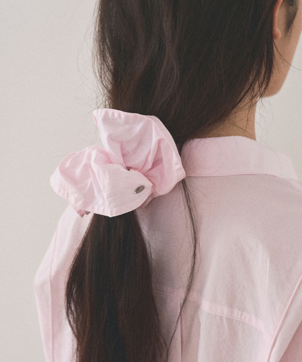 망고매니플리즈(MANGO MANY PLEASE) PEPE SCRUNCHIE_LIGHT PINK