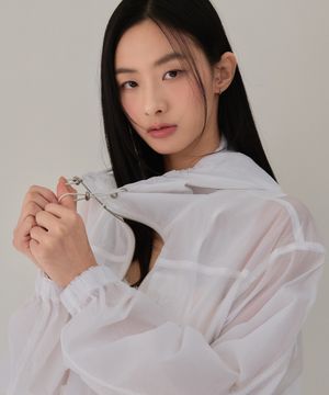 See-through nylon jacket (Ivory)