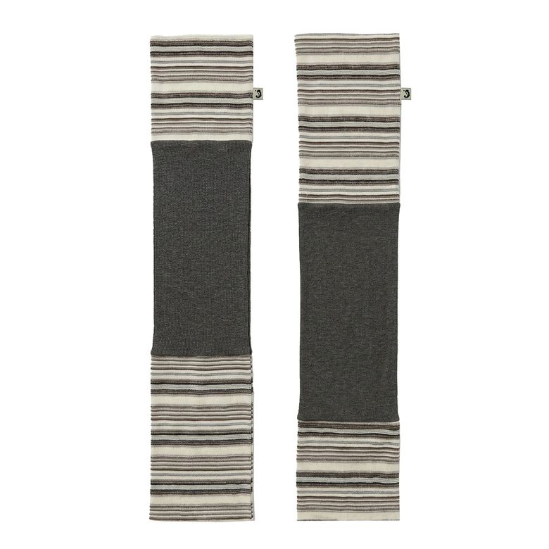 UNBALANCE STRIPE LEG WARMER [CHARCOAL]